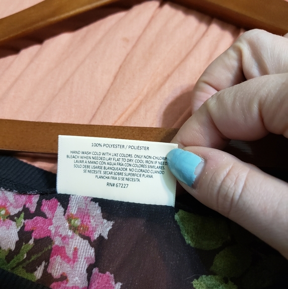 Bobbie Brooks sheer floral top size S black pink - Picture 4 of 5